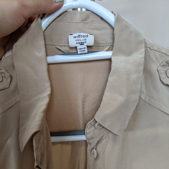 Aritzia Solid silk nude military tunic - Picture 2 of 2